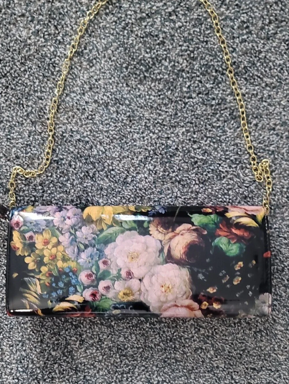 Source Unknown Black Floral Chain Wristlet Clutch with Gold Hardware